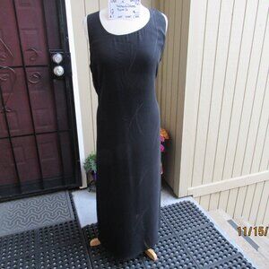 #482  WOMAN'S BLACK CHIFFON SHEATH DRESS BY ELLEN TRACY  (SIZE 16)